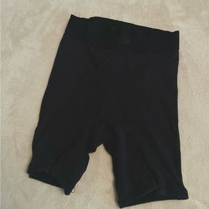 SKIMS ribbed biker shorts